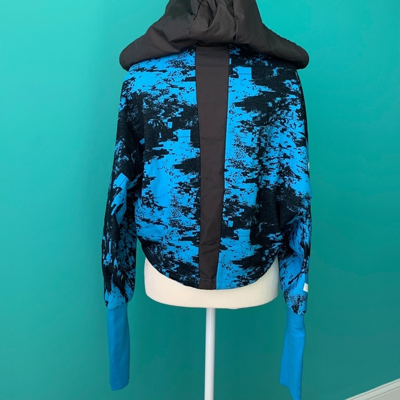 Puma NEW Jacket Cloud9 Silencer Open Front Crop Fit Blue Medium Athletic Fitness - Picture 8 of 15